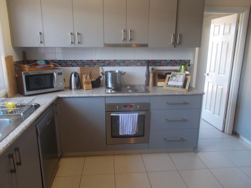 2 Opthalmia Cres, Newman WA 6753