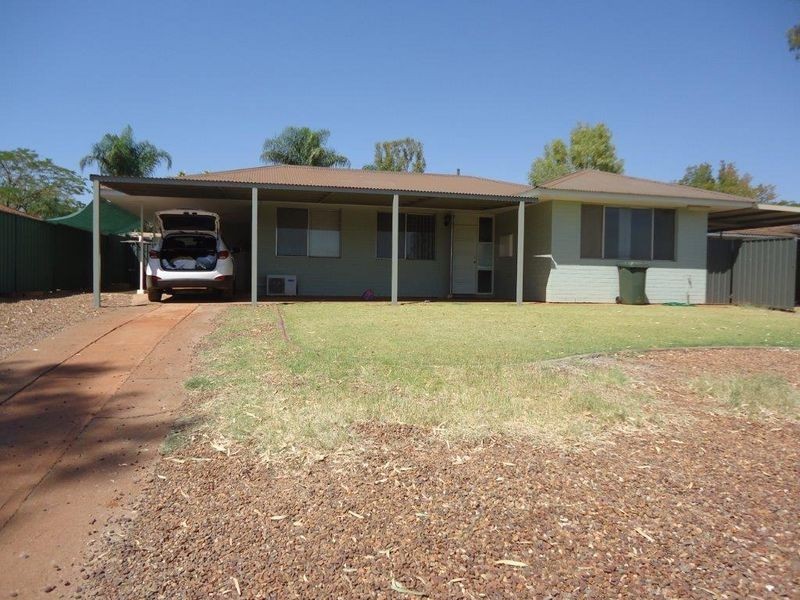 690 Yaruga, Tom Price WA 6751