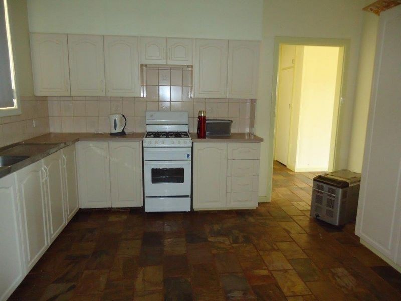 690 Yaruga, Tom Price WA 6751