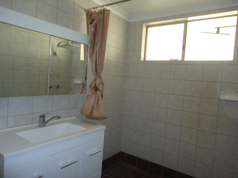 690 Yaruga, Tom Price WA 6751