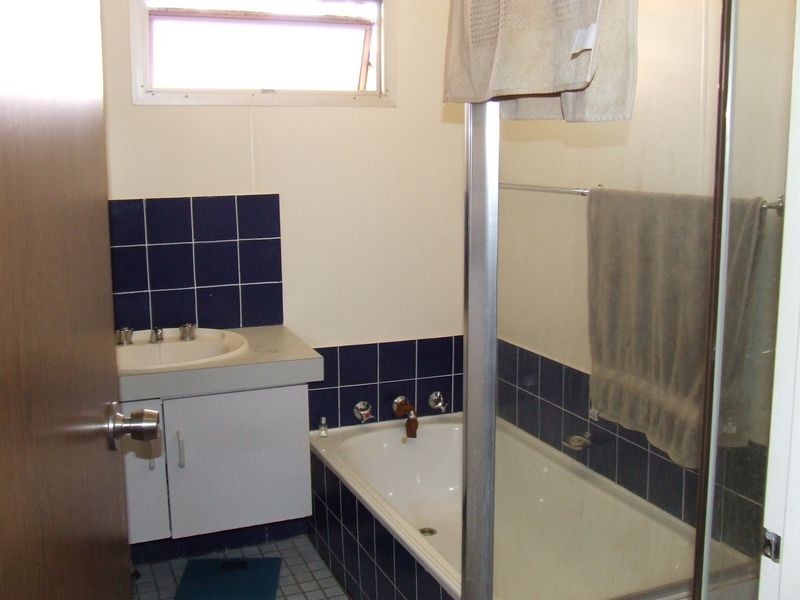 8 Mullgunbah, Newman WA 6753