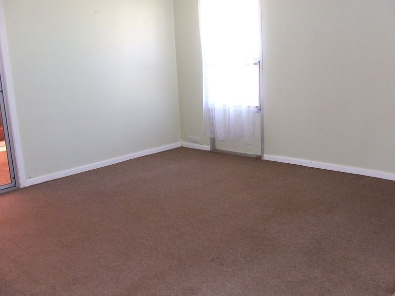 5 Yanboomah Close, Newman WA 6753