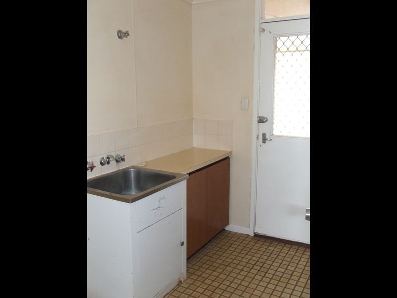 5 Yanboomah Close, Newman WA 6753