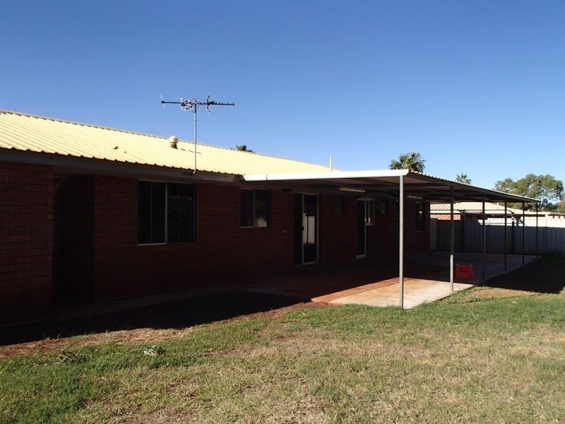 4D Marrinup Way, Tom Price WA 6751