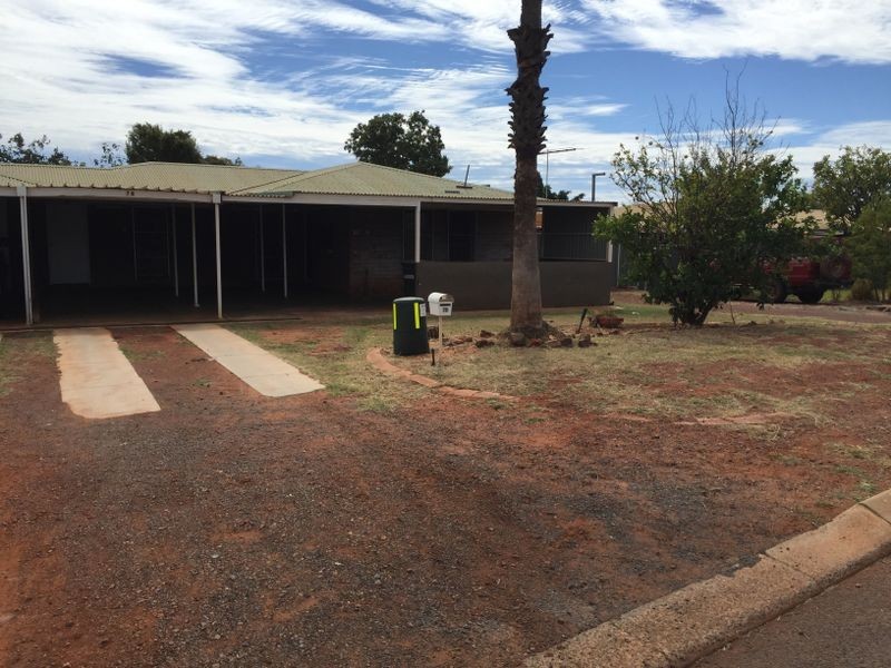 7B Jacaranda Place, Wickham WA 6720