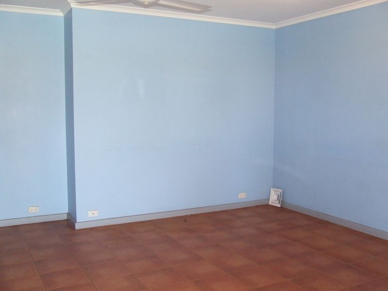 19 Yanboomah Close, Newman WA 6753