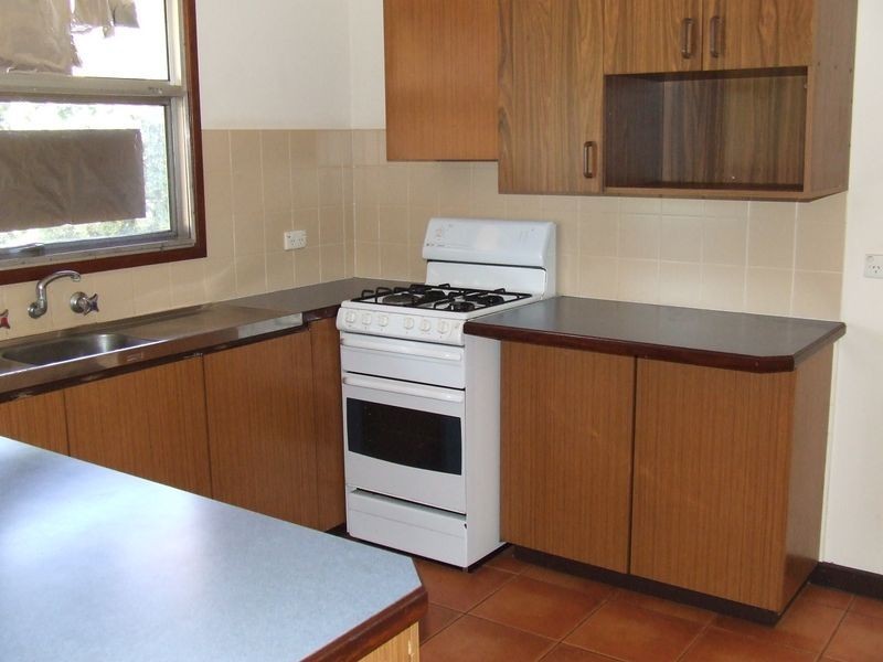 19 Yanboomah Close, Newman WA 6753