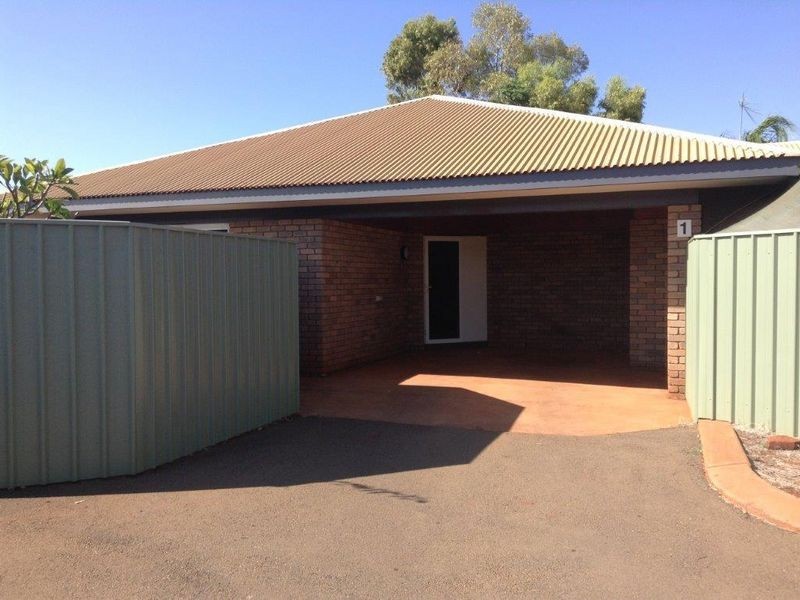 1/6 Kanberra Drive, Tom Price WA 6751