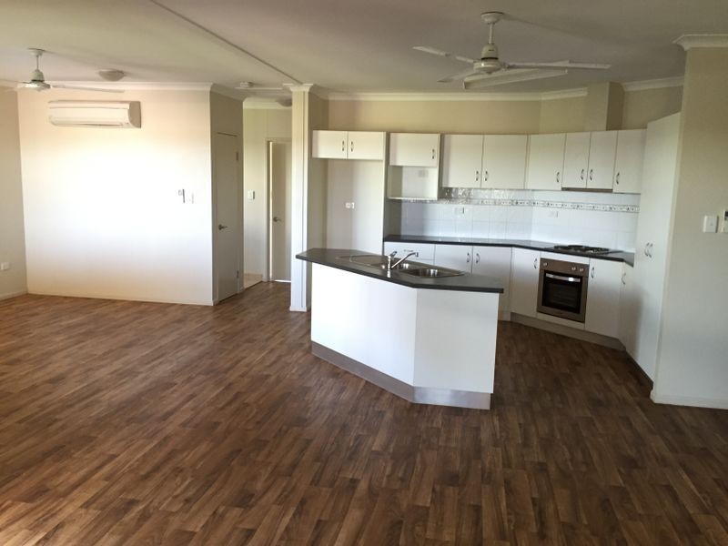 58 Brolga Meander, Nickol WA 6714