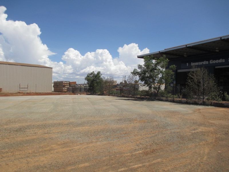 207 Seabrook Cresent, Baynton WA 6714