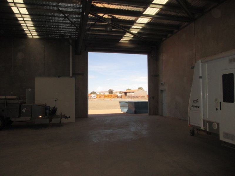 207 Seabrook Cresent, Baynton WA 6714