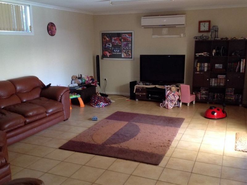 11 Ross Ave, Newman WA 6753