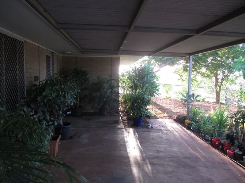 18 Meda Crescent, Dampier WA 6713