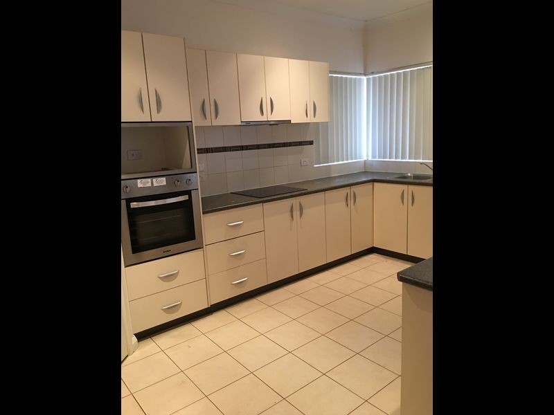 13 Windgrass Way, Nickol WA 6714