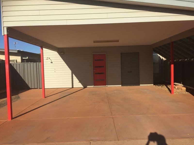 17 Marniyarra Loop, Baynton WA 6714