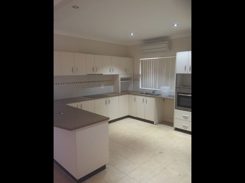 30 Brolga Meander, Nickol WA 6714