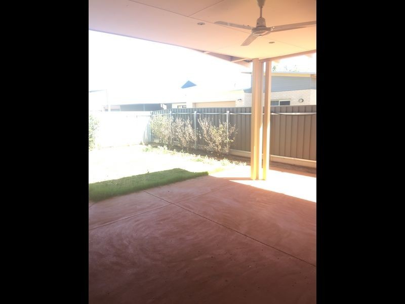 30 Brolga Meander, Nickol WA 6714