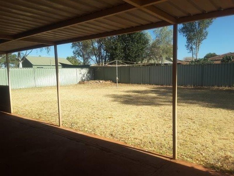 70 Whaleback Avenue, Paraburdoo WA 6754