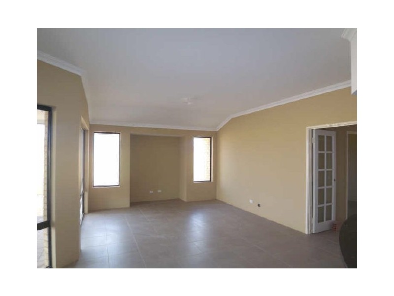 60 Seascapes Boulevard, Halls Head WA 6210