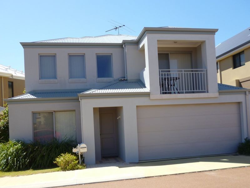 30/68 Hickman Road, Silver Sands WA 6210