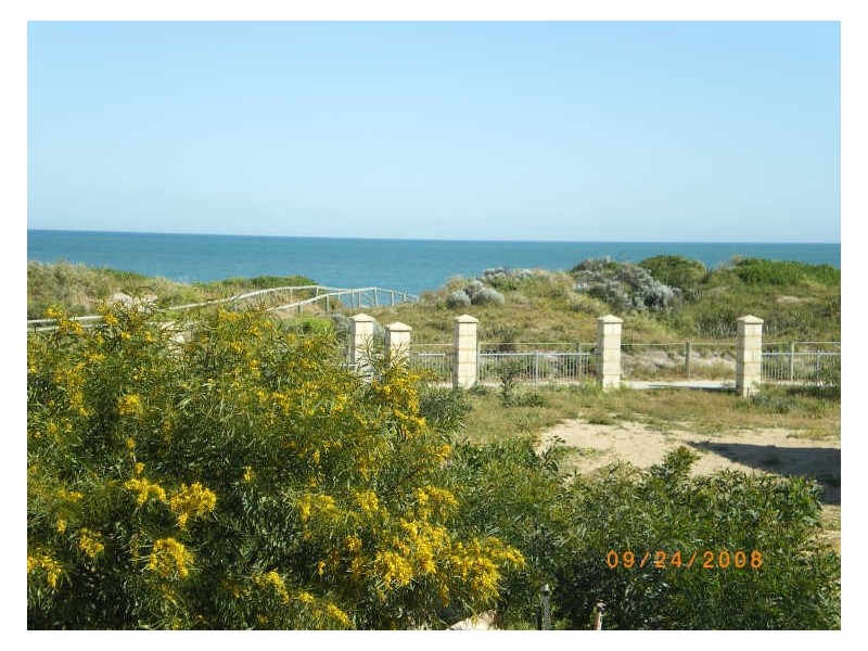 30/68 Hickman Road, Silver Sands WA 6210