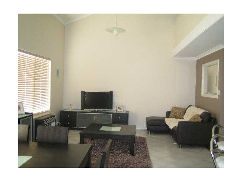 22 Cuvier Street, San Remo WA 6210