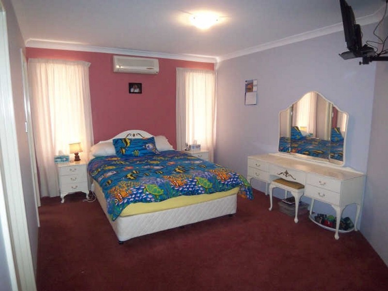 13 Tetrarose Parkway, Mandurah WA 6210