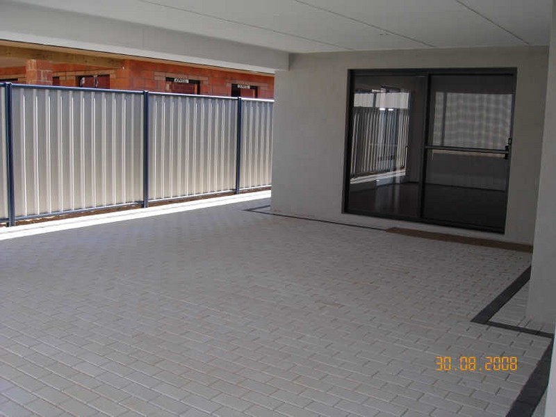 25 Jester Parkway, Meadow Springs WA 6210