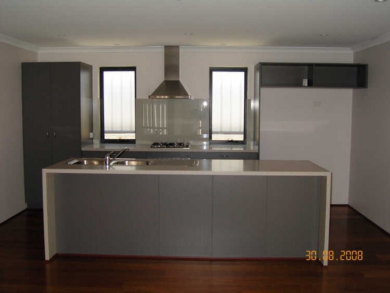 25 Jester Parkway, Meadow Springs WA 6210