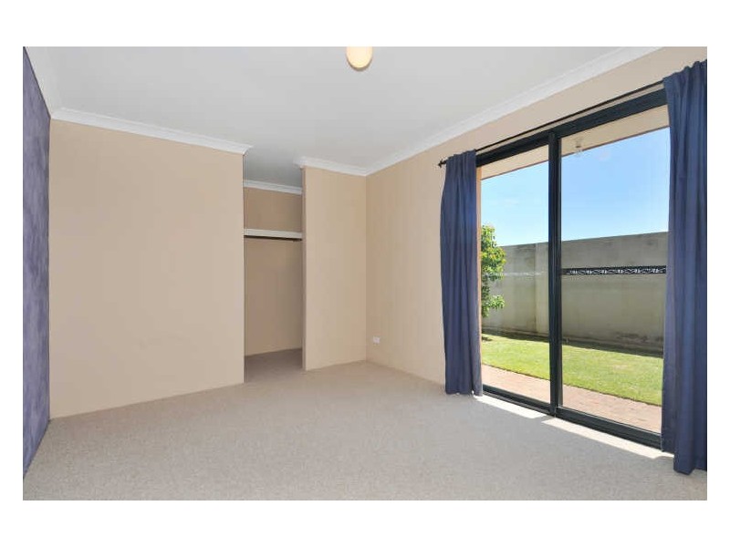 15 Paperbark Way, Wannanup WA 6210