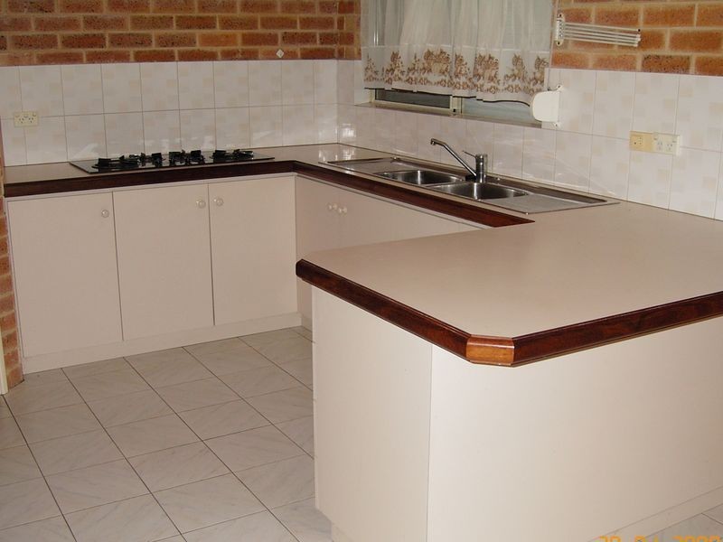 1/6 Canterbury Terrace, Meadow Springs WA 6210