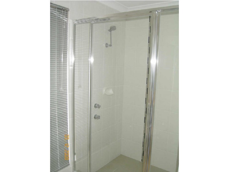 1 Golfers Retreat, Halls Head WA 6210