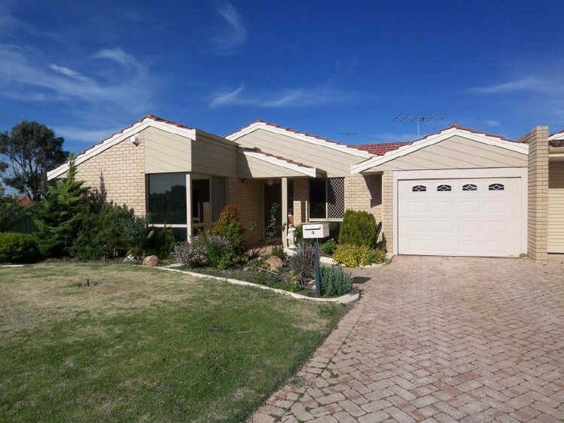 5 Cove Court, Dudley Park WA 6210