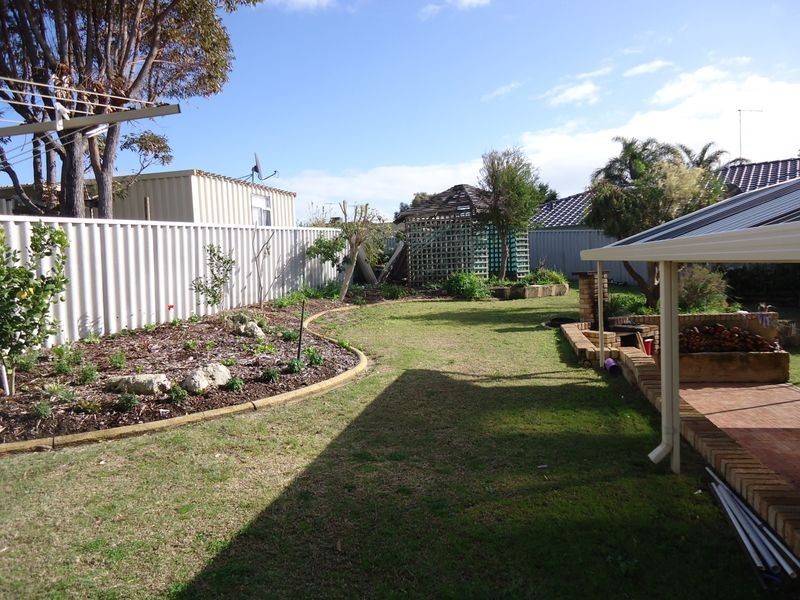 7 Sage Court, Halls Head WA 6210