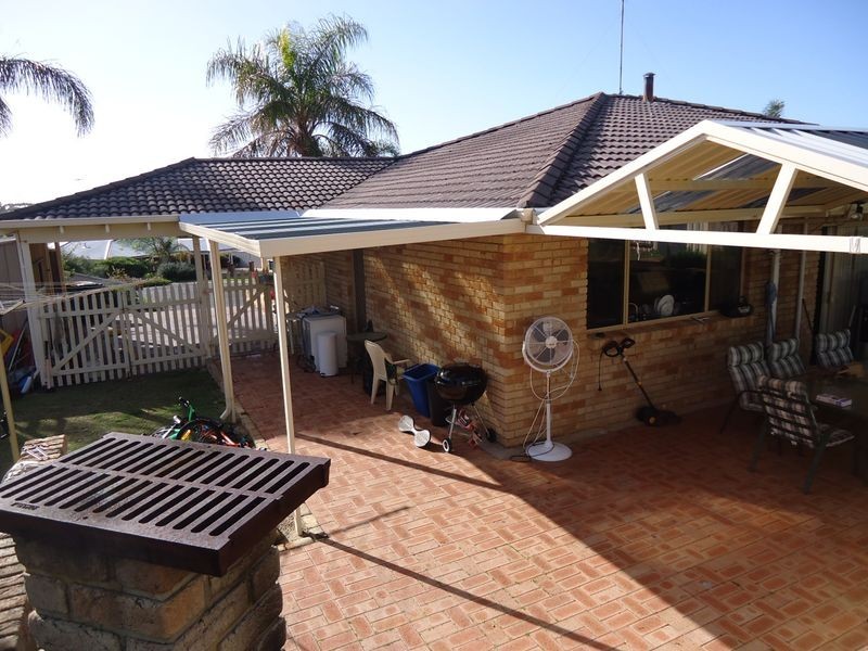 7 Sage Court, Halls Head WA 6210