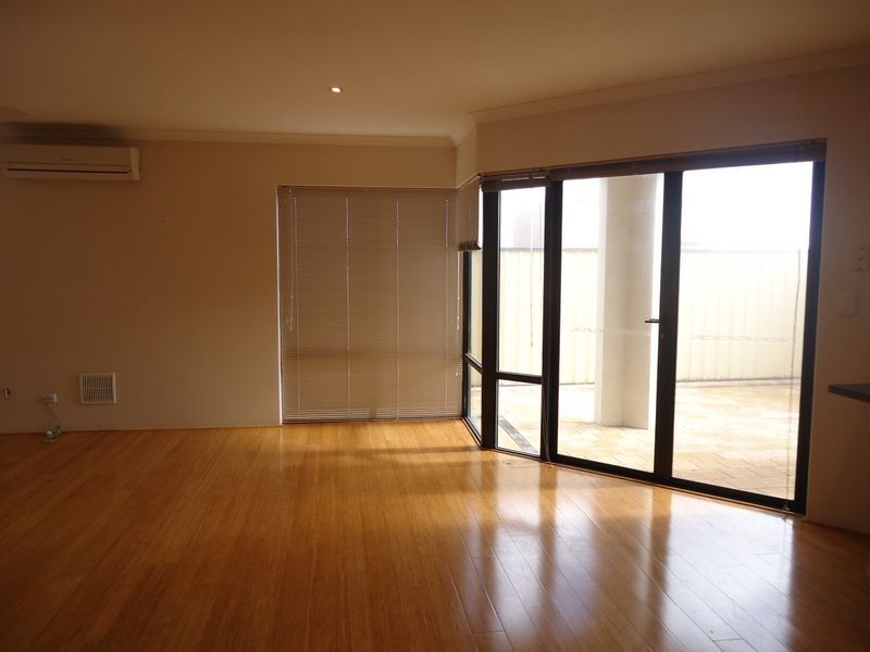 22/68 Hickman Road, Silver Sands WA 6210