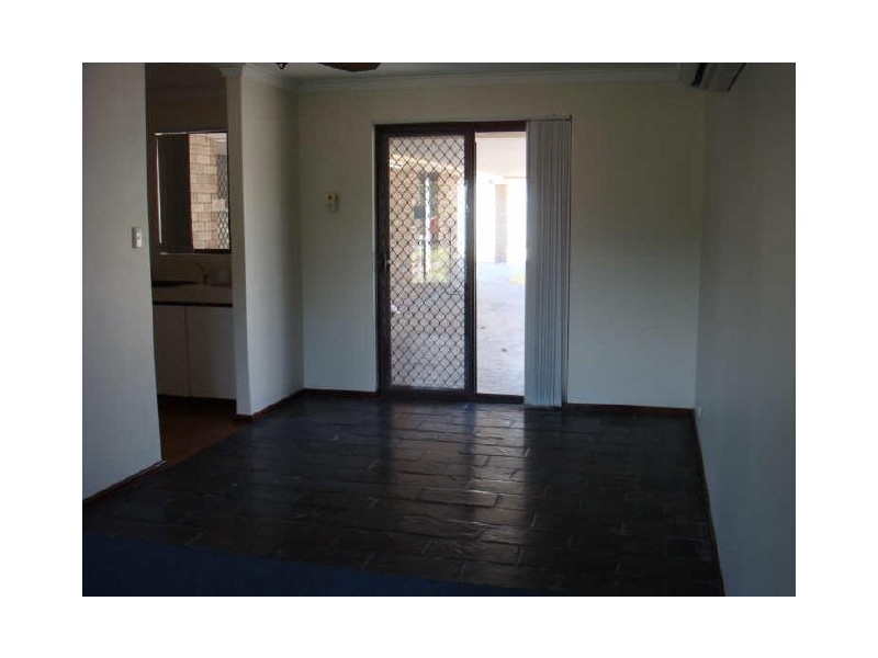 13 Barwell Street, Silver Sands WA 6210