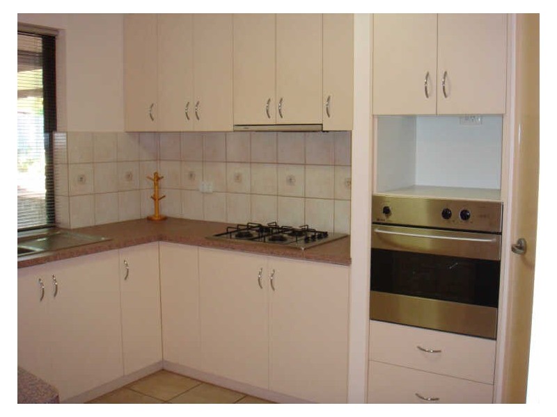 43 Peelwood Parade, Halls Head WA 6210