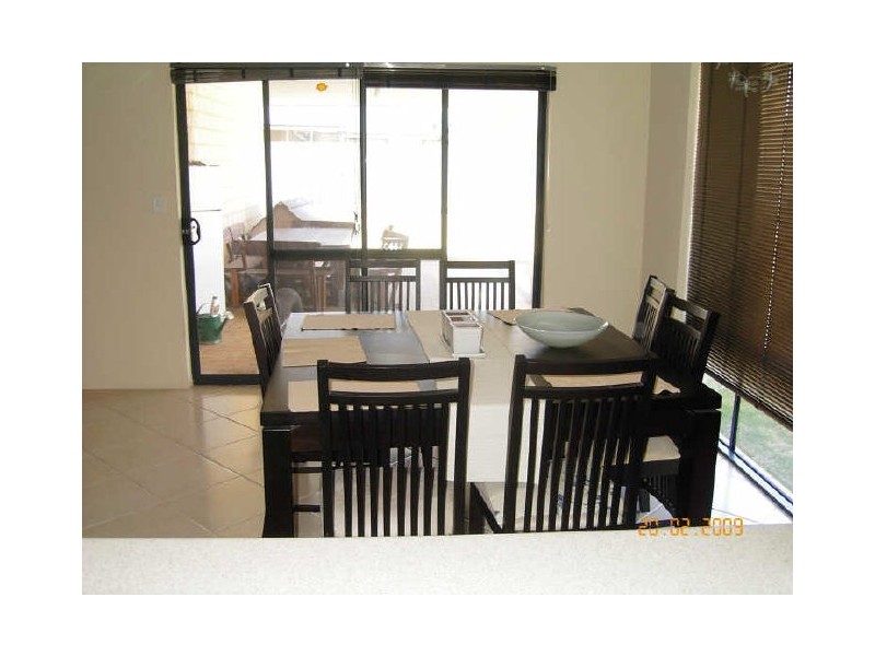 18 Tranquility Way, Halls Head WA 6210