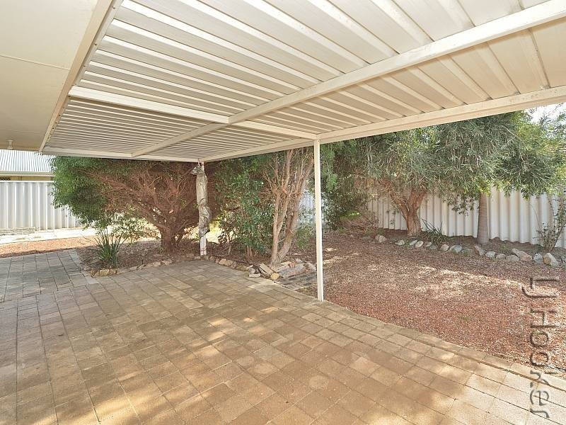 14 Oakover Turn, Greenfields WA 6210