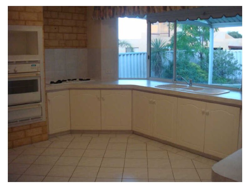 9 Neptune Way, HALLS HEAD, Mandurah WA 6210