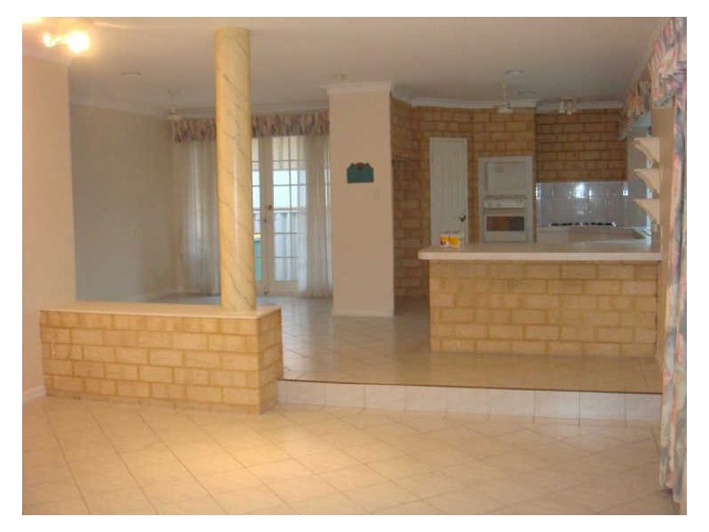 9 Neptune Way, HALLS HEAD, Mandurah WA 6210