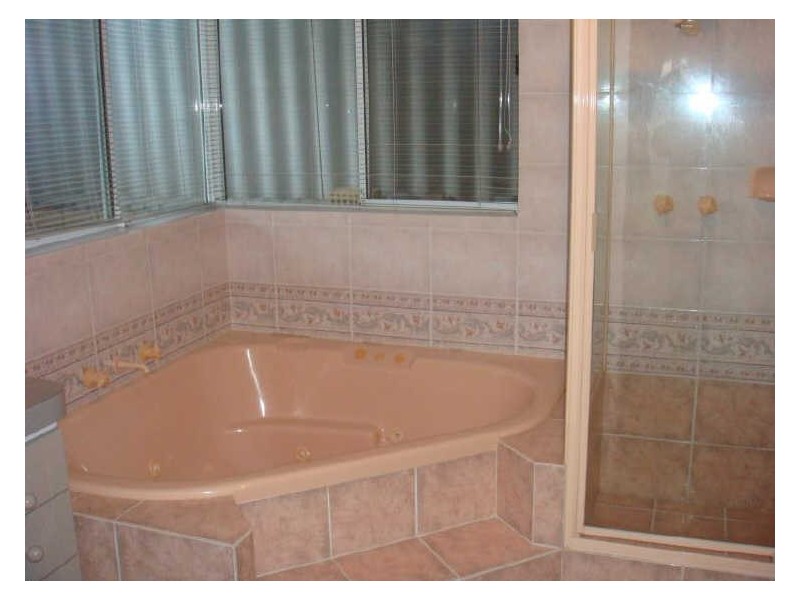 9 Neptune Way, HALLS HEAD, Mandurah WA 6210