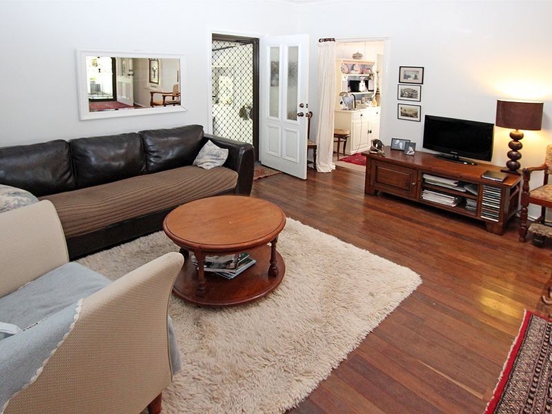 43 Wyeree Road, Mandurah WA 6210