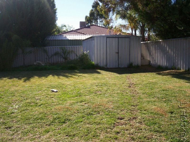 9 Waldron Boulevard, Greenfields WA 6210