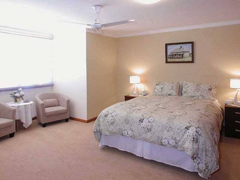 7 Gray Road, Mandurah WA 6210