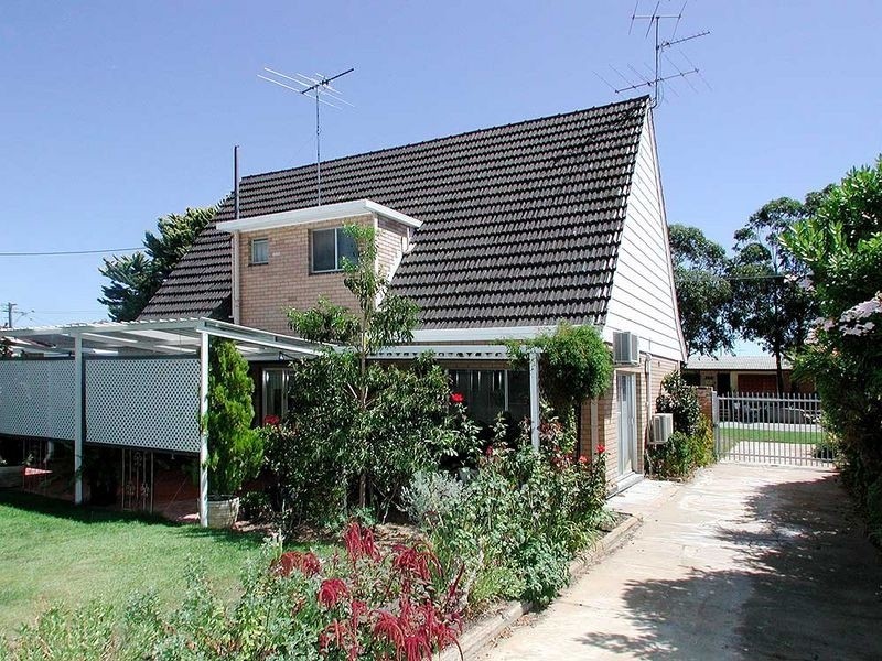7 Gray Road, Mandurah WA 6210