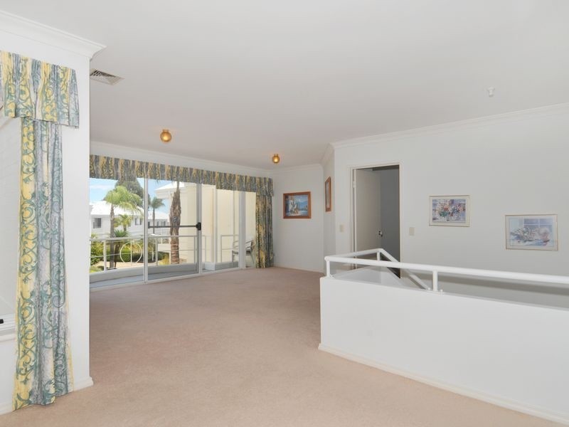 28/1-3 Leslie Street, Dudley Park WA 6210