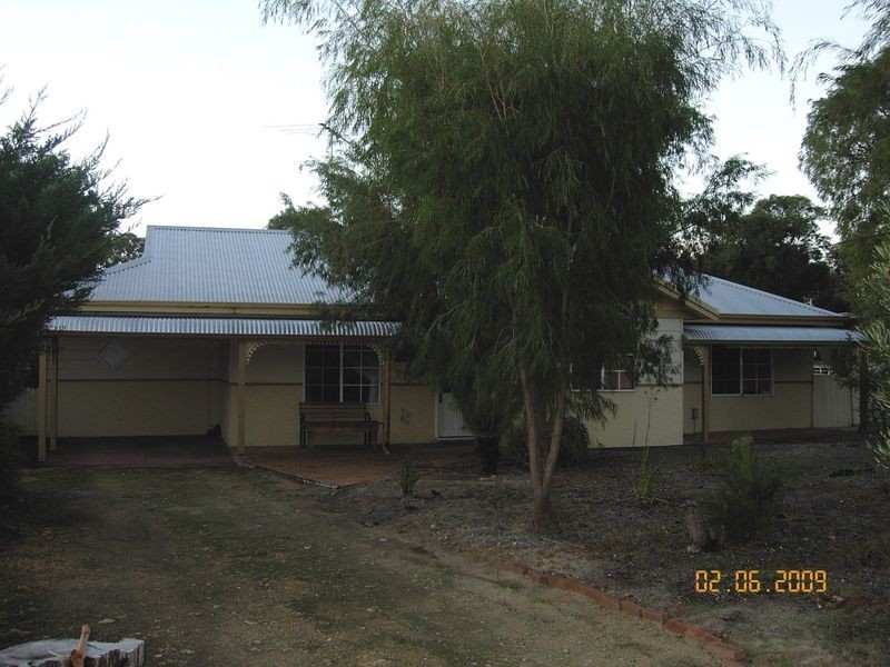 8 Luill Crescent, Dawesville WA 6211