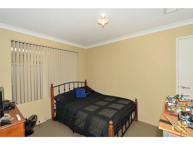 10 Balicup Way, Lakelands WA 6180